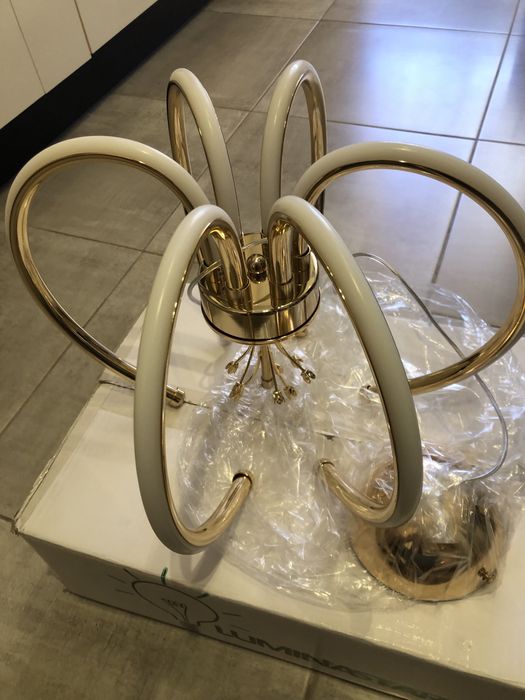 Lustra Led , Lustra Led