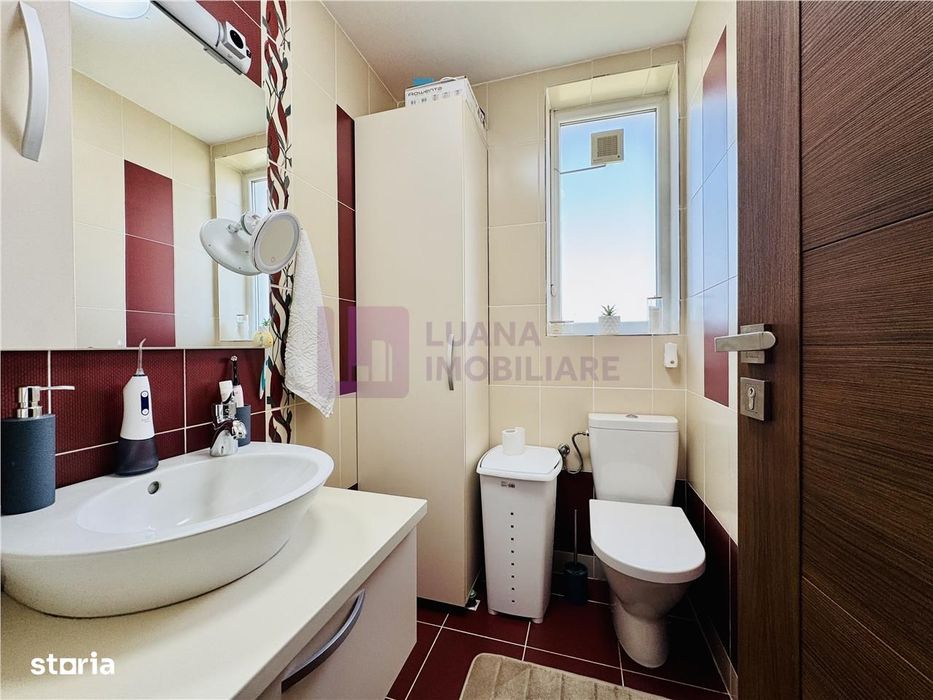 Apartament 3 camere de inchiriat | 2 bai | pivnita | Strand 2 |