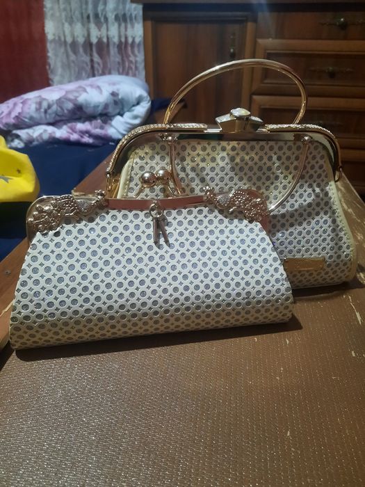 Сумка кашалок каймок рангда холати яхши 2марта ишлатилган