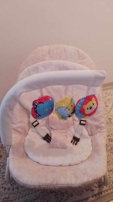 Бебешки шезлонг/люлка