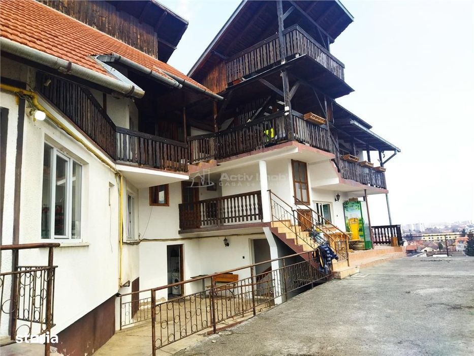 Casa  vila 15 camere -Cazare Muncitori - Bartolomeu