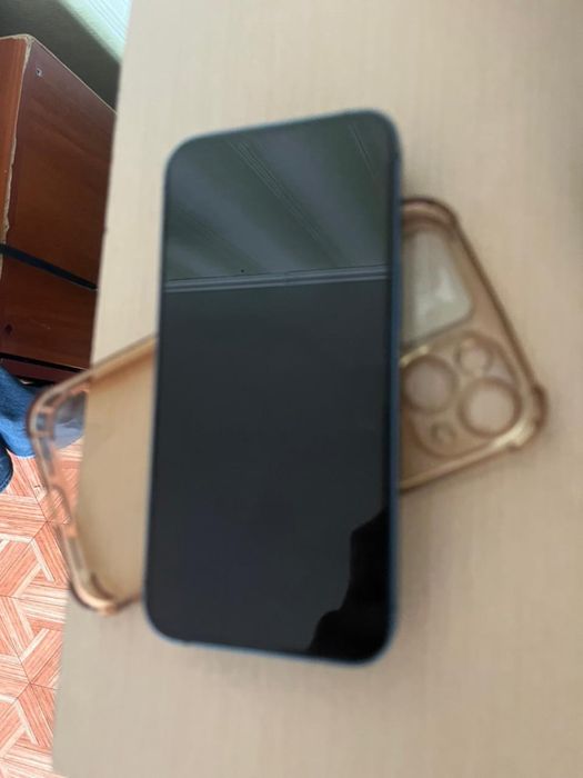 продам iPhone 13 /128Gb