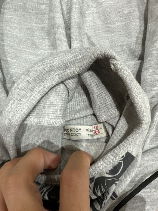 Кофта с капишоном