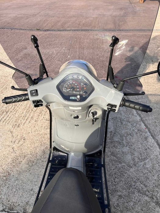 Scuter La Souris Sourini R