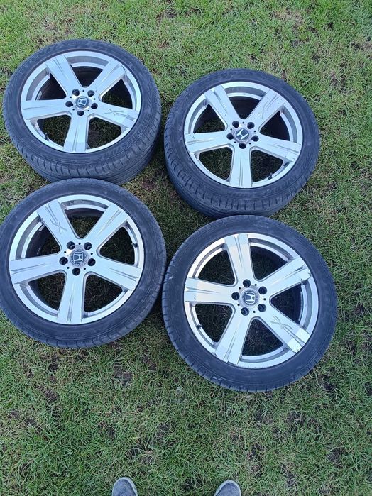 Джанти за Хонда със гуми 5х114.3 R 19