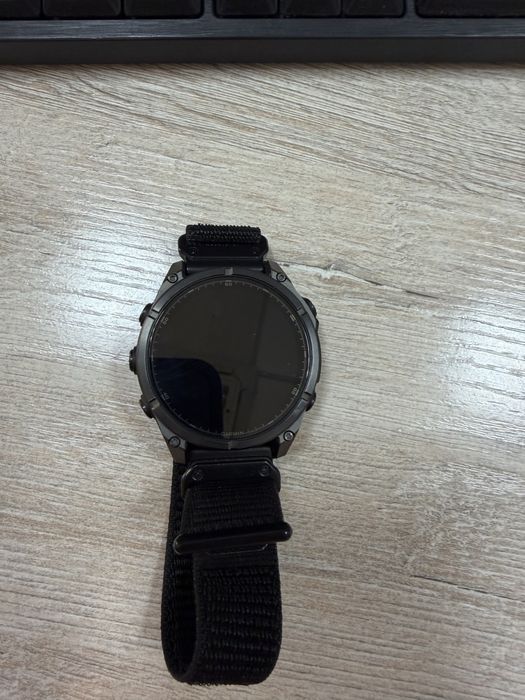 Продам часы Garmin Fenix 8