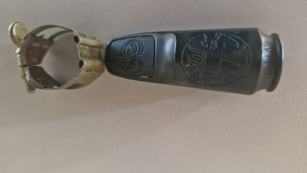 Vând muștiuc GAIA cu brățară