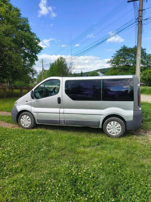 Opel Vivaro 8+1, an 2007, 1.9 CDTI, 180.000 KM reali