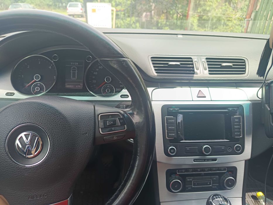VOLKSWAGEN Passat 2010 — imagine 2
