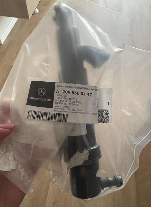 Vand cilindru spalator far stg. cu duza si suport pentru Mercedes CLK