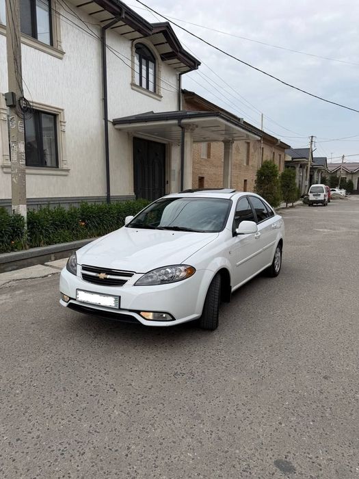 Chevrolet Lacetti / Gentra 2023
