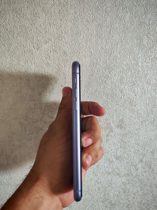 iPhone 11 128xolati ideal
