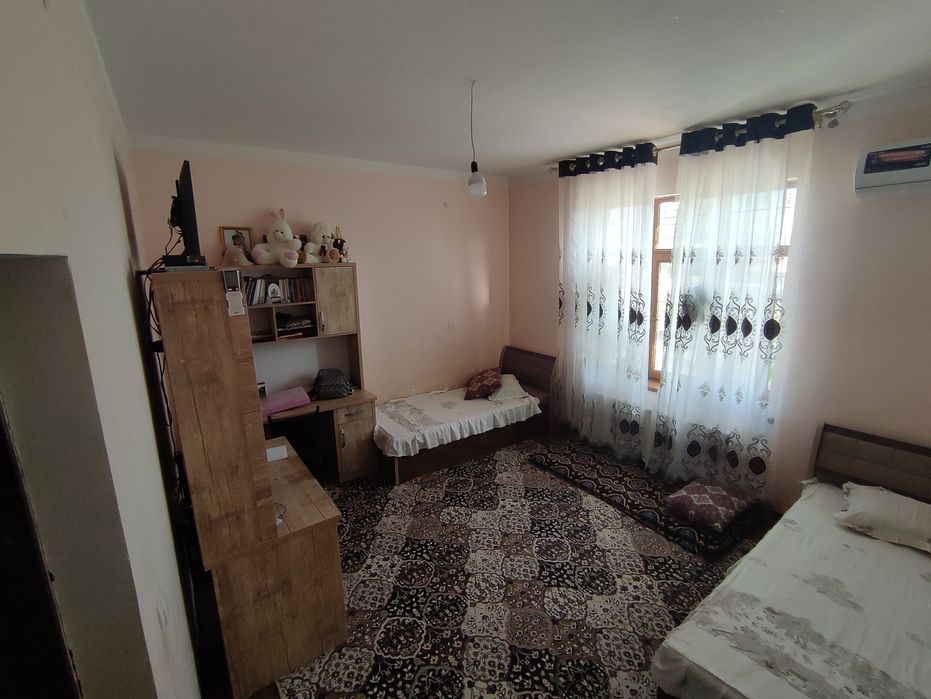 Дом сотилади 102 м² 2 хона 1 этаж нотурар килиб фойдаланса бўлади