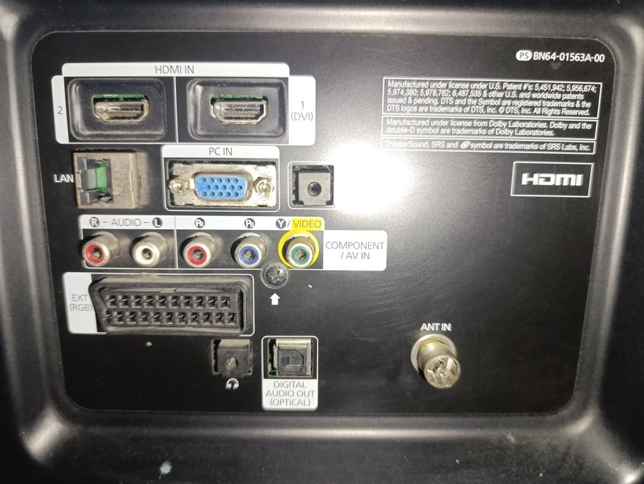 TV LCD Samsung 32"(80 cm) 81.2 cm,LE32D550