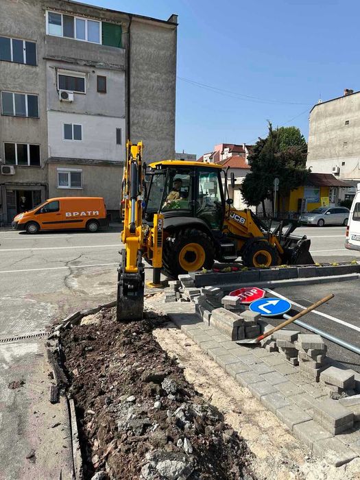 Всички  изкопни услуги с мини багер и челен товарач, комбиниран багер