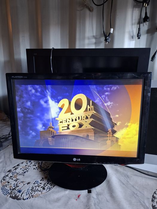 Монитор LG 22 HDMI