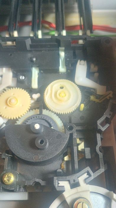 Kit 2 Pinioane Reparatie Casetofon Philips D8134 / D8000 Series – NOI