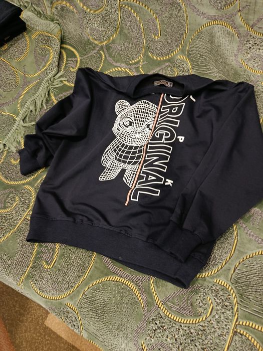 Кофта продам срочно