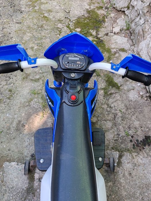 Детско Електрическо моторче