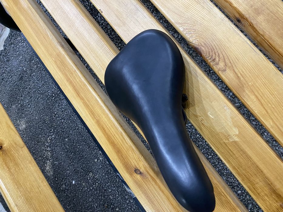 Продается сиденье на велосипед