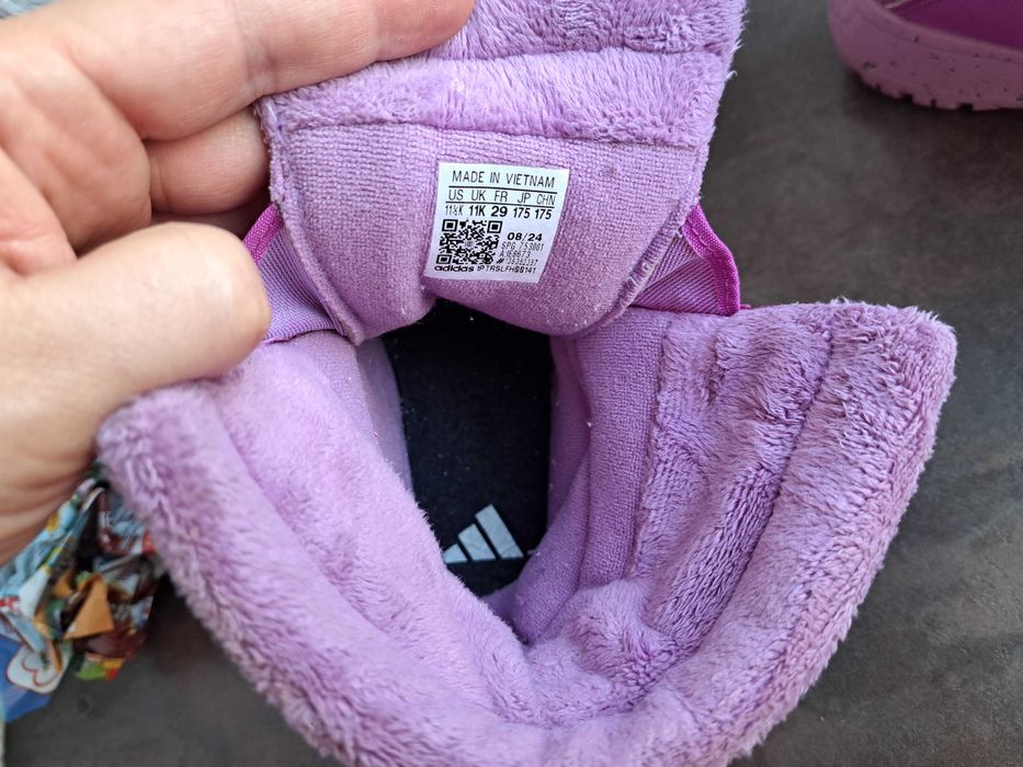 детски ботуши,зимни обувки,боти,апрески,Adidas номер29 за момиче,адида