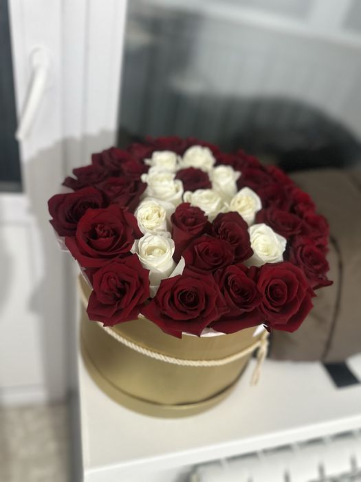 Розы 34 шт 20000 тг