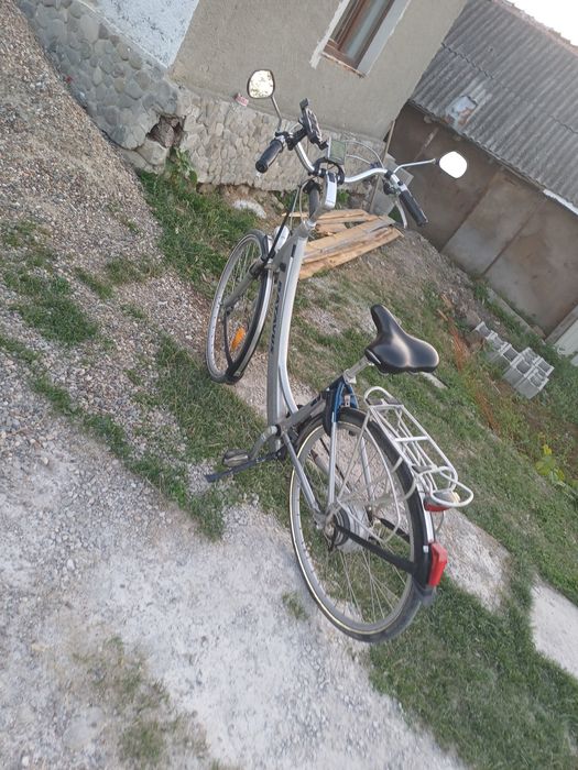 Vând bicicleta batavus