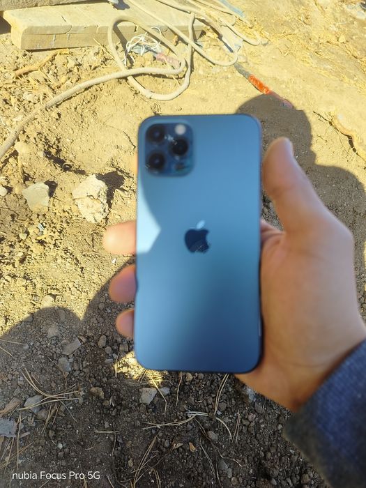 Продам Iphone 12 pro 256gb