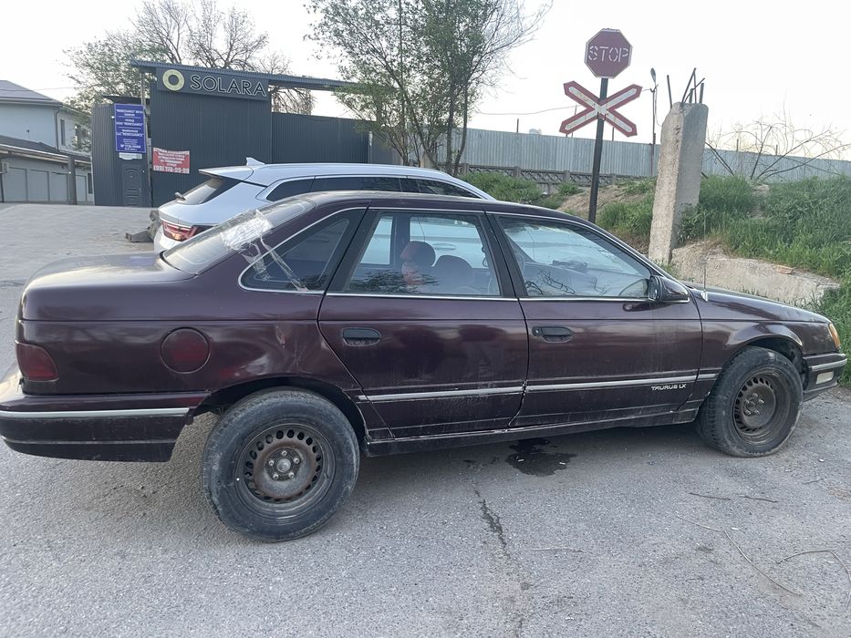 Продается форд таурус