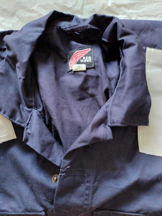 Продаю б\у рабочий комбинезон