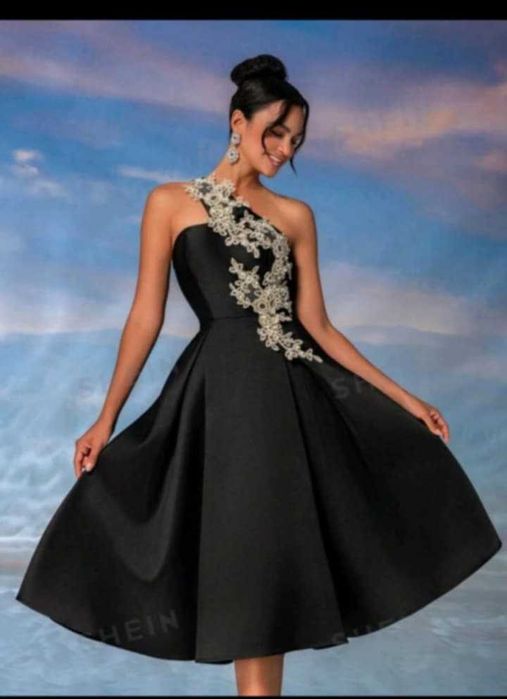 Vând rochie damă nouă