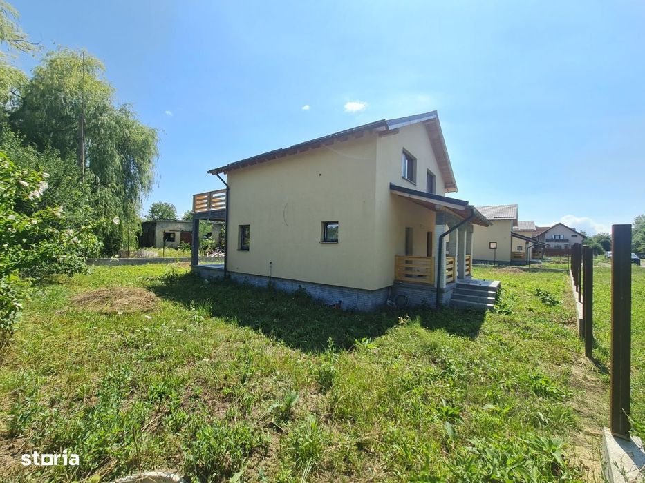 Casa noua, intabulata, de vanzare Halchiu Brasov