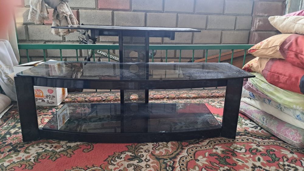 Подствака для телевизора