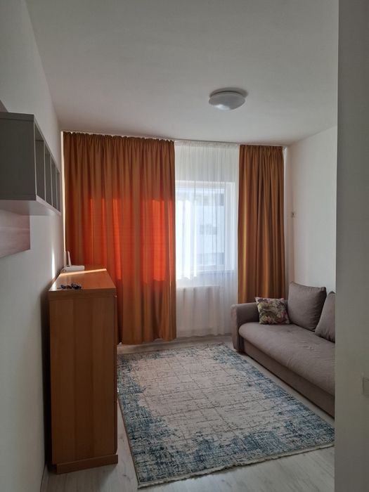 Garsoniera de închiriat