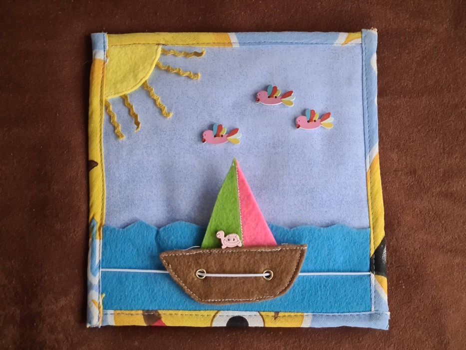 Тиха книжка Монтесори