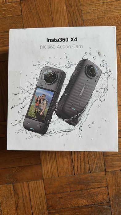 Продам insta360 x4