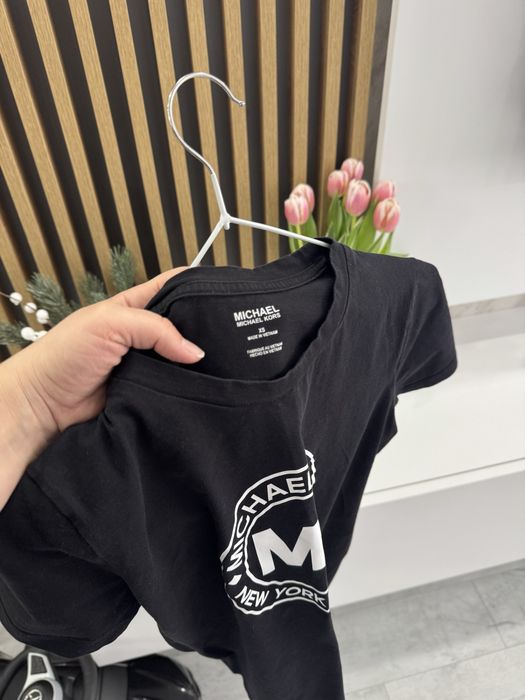 Дамска тениска MK