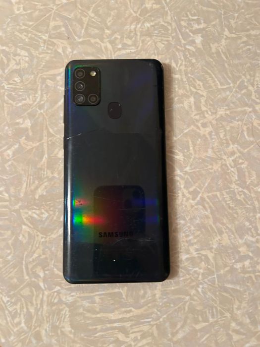 Продаю Samsung A21 S (32/4 гб)