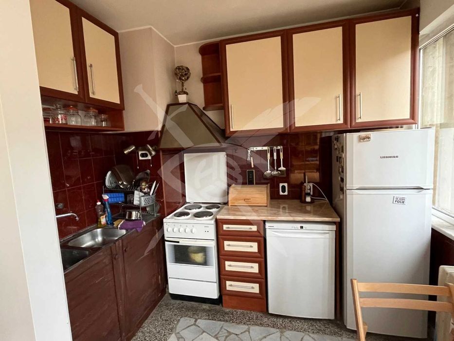 Дава се под наем Двустаен апартамент в София, Борово - 50 кв.м за 498.27 € - Снимка #2