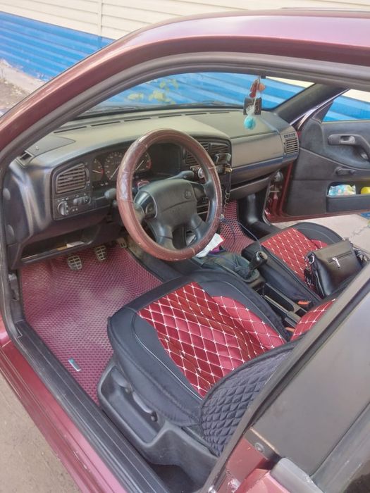 Продам автомобиль фольксваген В4