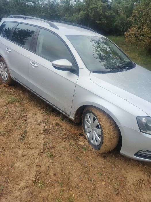 Vând Vw passat b7 an de fabricație 2011