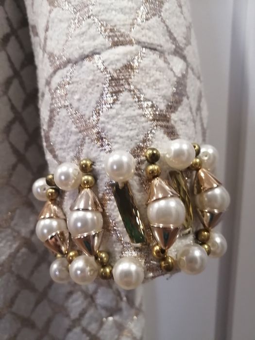 Продам пальто осень-весна