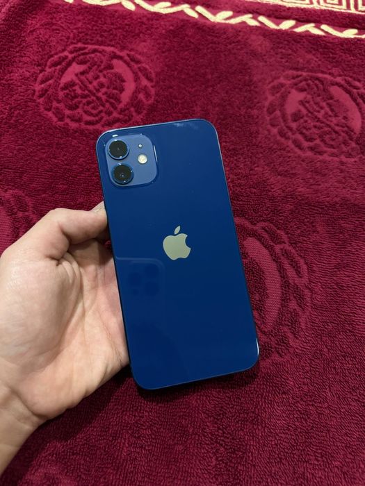 IPhone 12 kerak.