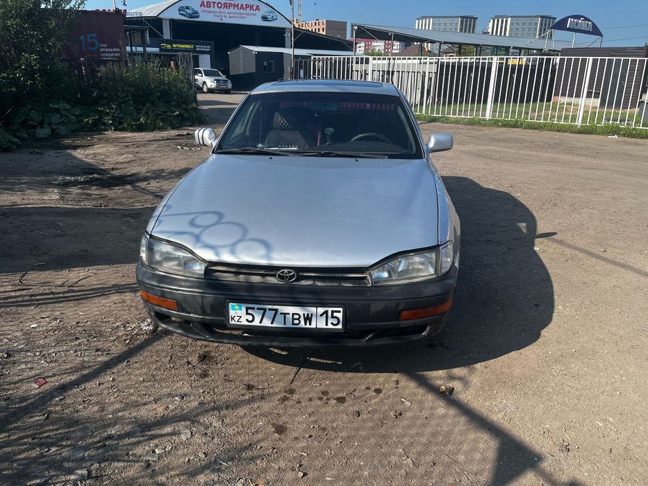Toyota camry 10  продам