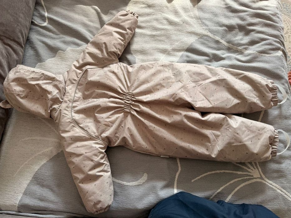 Продам детский комбинезон