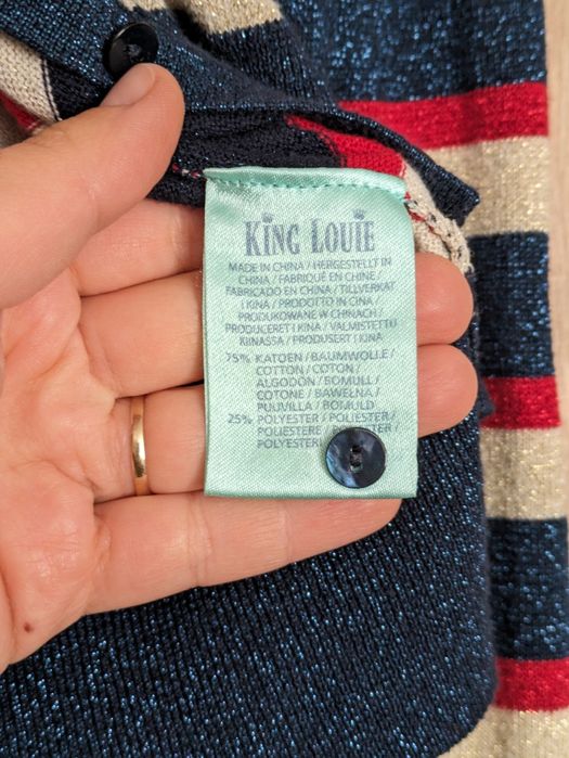 Кинг Луи червена синя бежова жилетка