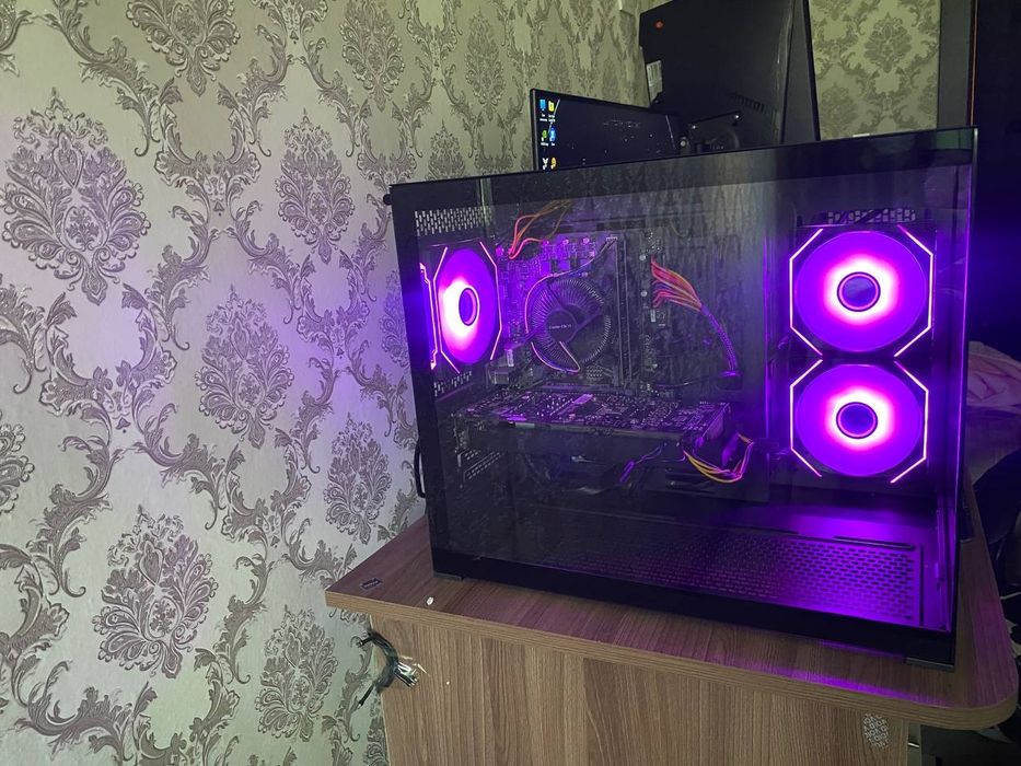 Игровой компьютер в полном комплекте