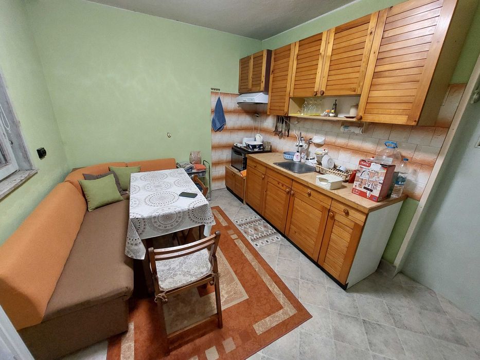 СОБСТВЕНИК ПРОДАВА къща в град Меричлери, обл.Хасково