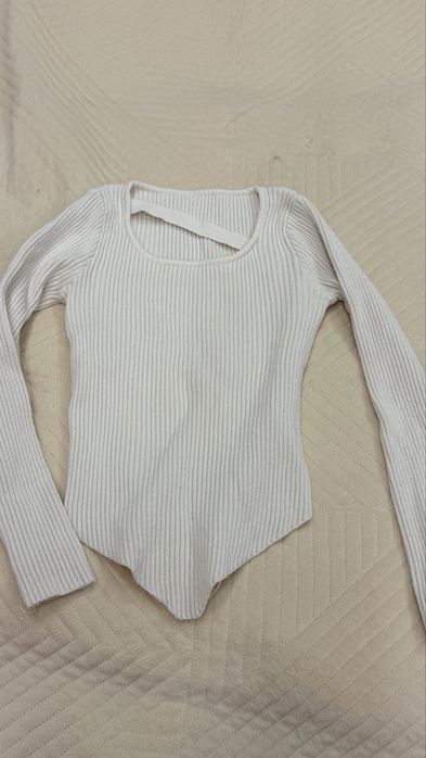 Лонгсливы водалазки продаю всю одежду