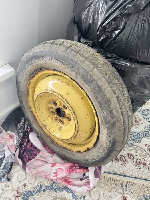 Продам запаску на Альфард